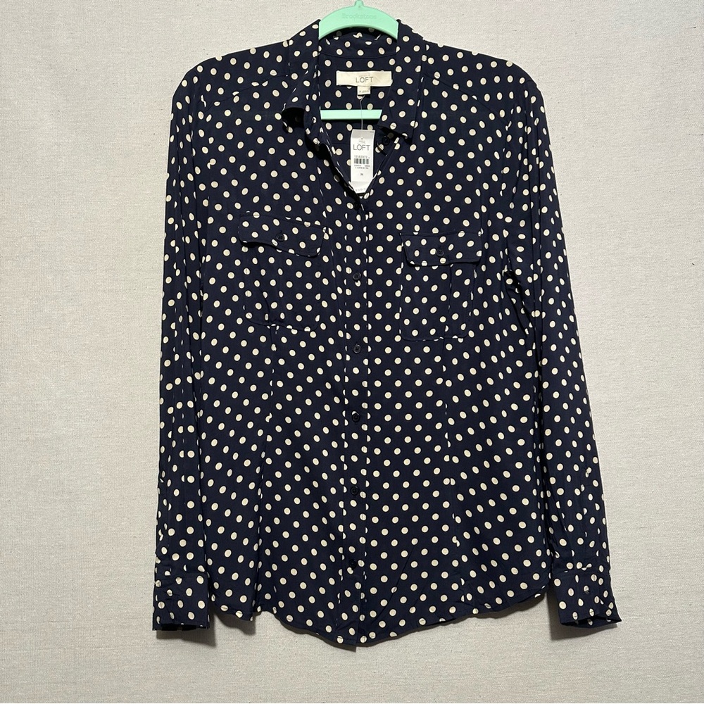 NWT LOFT Polka Dot Button Down Blouse - size M - Picture 1 of 6